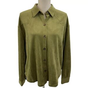 NWOT Lumiere Green Faux Suede Button Shirt Women’s Large Long Sleeve Soft